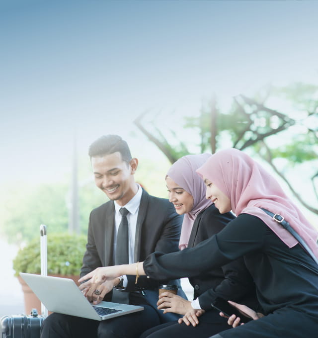 People doing research on the laptop