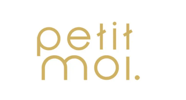 PETIT MOI